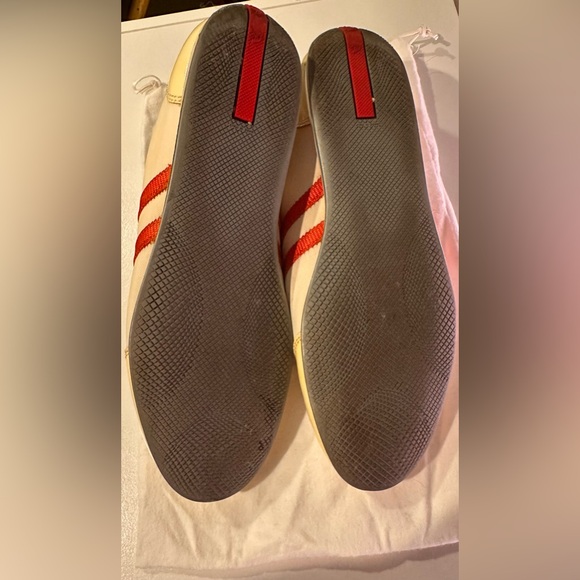 Ladies Prada Vintage White & Coral Distressed Sneaker w Dust Bag - HOST PICK - Picture 11 of 16